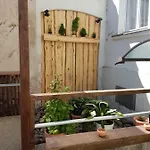 Zum Birnbaum Guest house *