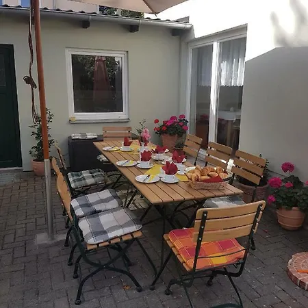Zum Birnbaum Guest house