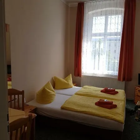 Guest house Zum Birnbaum Brandenburg (Brandenburg an der Havel)