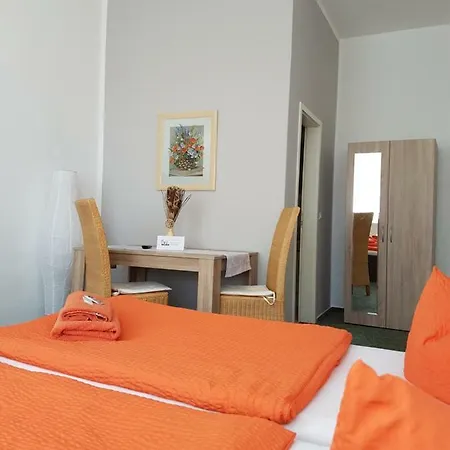 Zum Birnbaum Guest house *