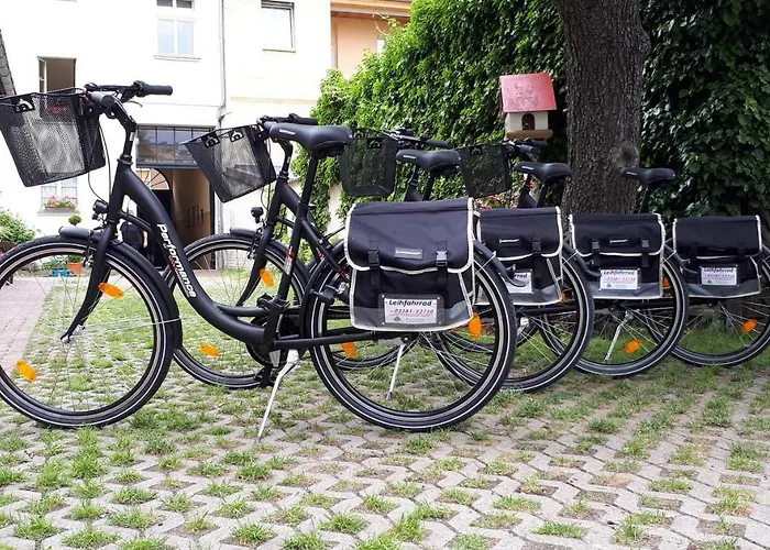 Zum Birnbaum * Brandenburg (Brandenburg an der Havel)