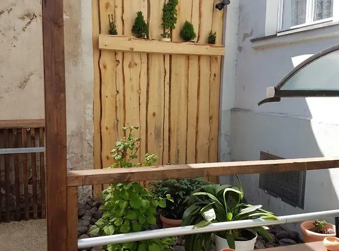 Zum Birnbaum Guest house *